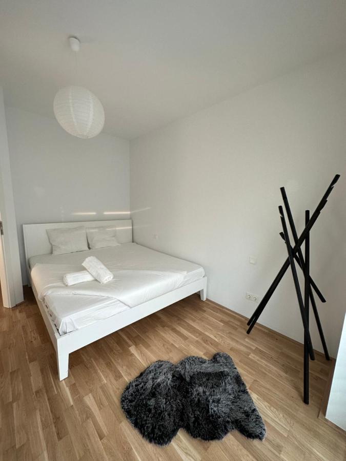 New Apartment With Spacious Balcony 18 Вена Экстерьер фото